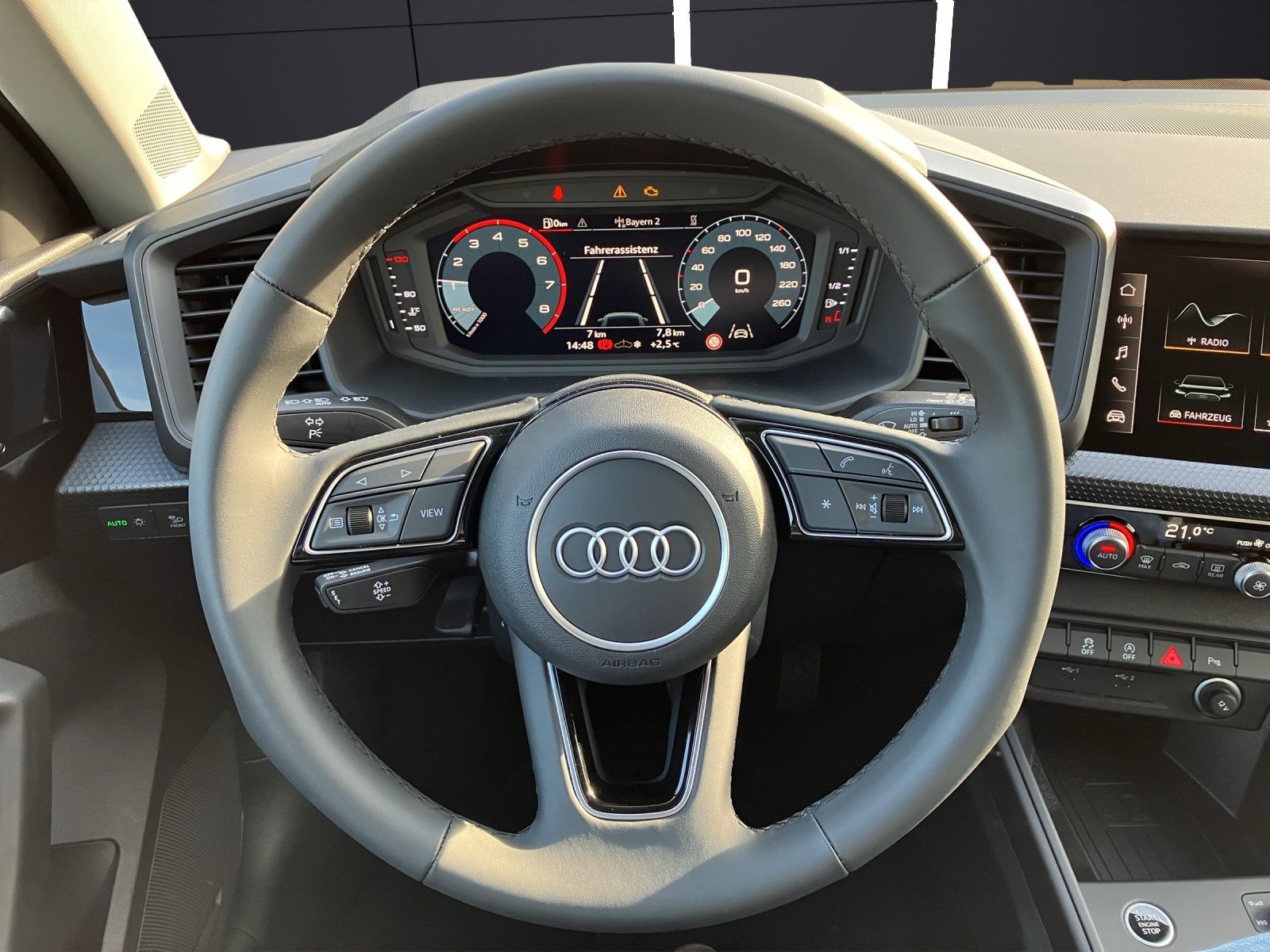 Fahrzeugabbildung Audi A1 Sportback 25 TFSI advanced LED AVC Climatroni