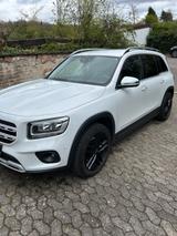 Mercedes-Benz GLB 200 d 4MATIC DCT - - Mercedes-Benz GLB 200: 4matic
