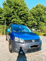 Volkswagen Caddy Maxi Tramper 2,0 TDI - blaue Volkswagen Caddy Maxi