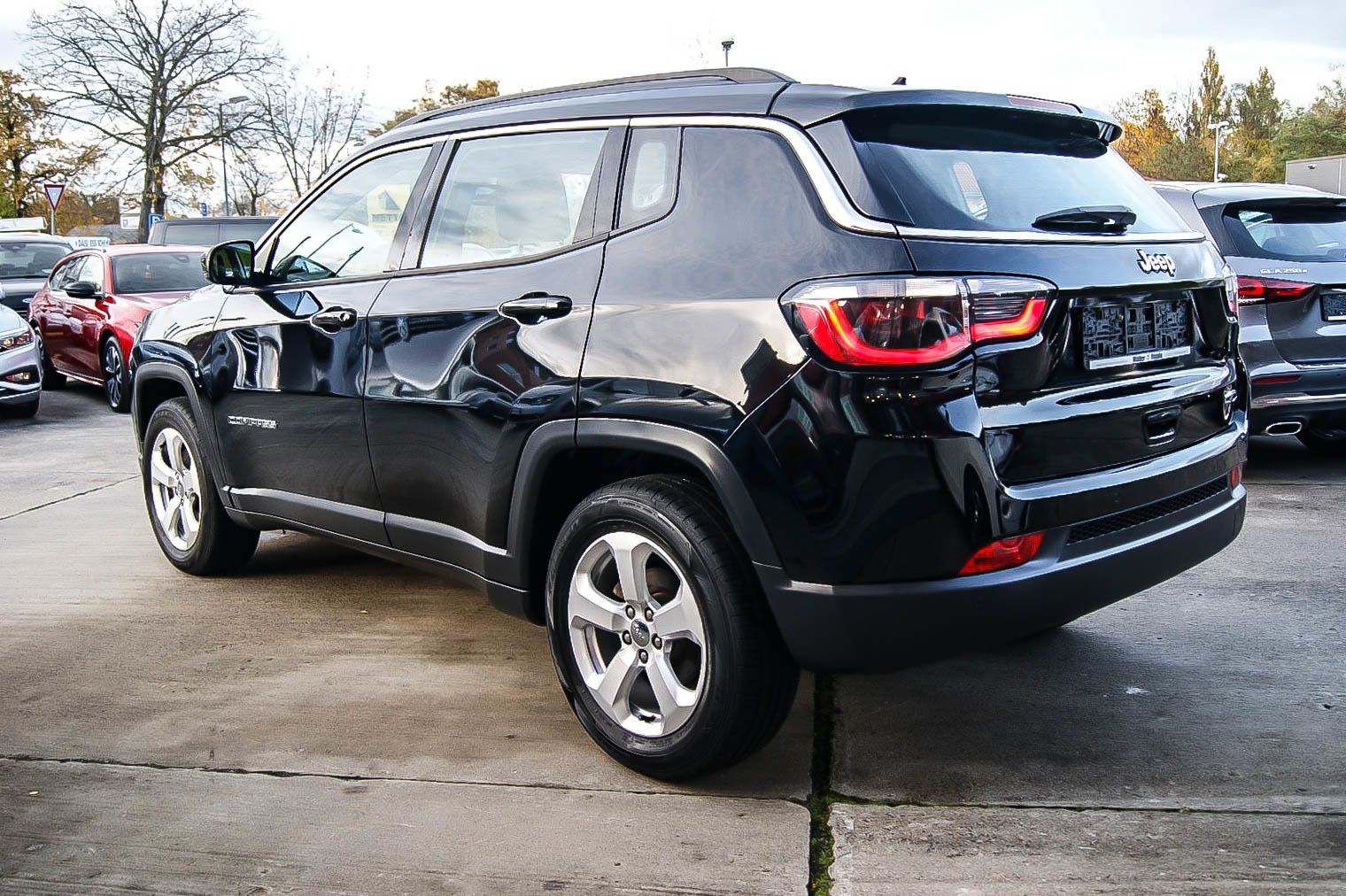 Fahrzeugabbildung Jeep Compass 1.4 Longitude KEYLESS WINTERPAKET