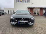 Volvo V60 D3 Aut. Inscription FahrerAss AHK H&K Sound - Volvo mit Diesel-Antrieb: Kombi, Automatik