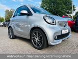 Smart ForTwo Brabus 109Ps AUTOM/CARPLAY/SITZH/PANO/TÜV - Smart Gebrauchtwagen von 2018