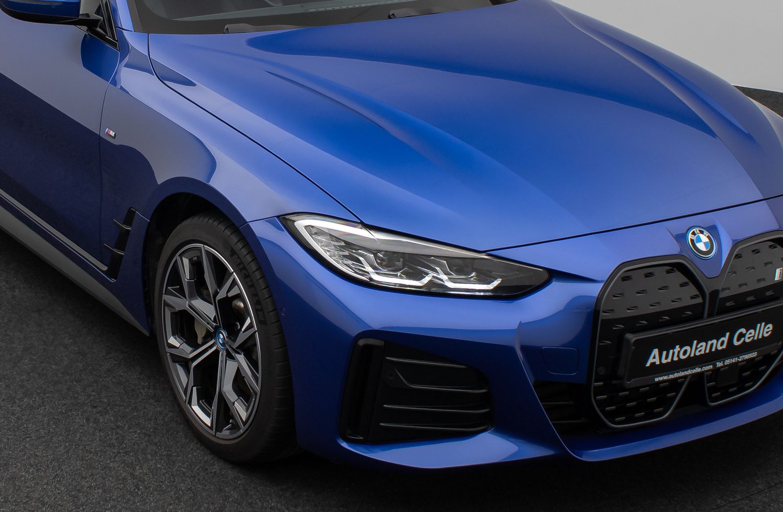 Fahrzeugabbildung BMW i4 eD40 Gran Coupé M Sport Kamera HUD DAB H/K