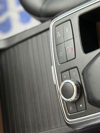 Mercedes ML 250 - 11