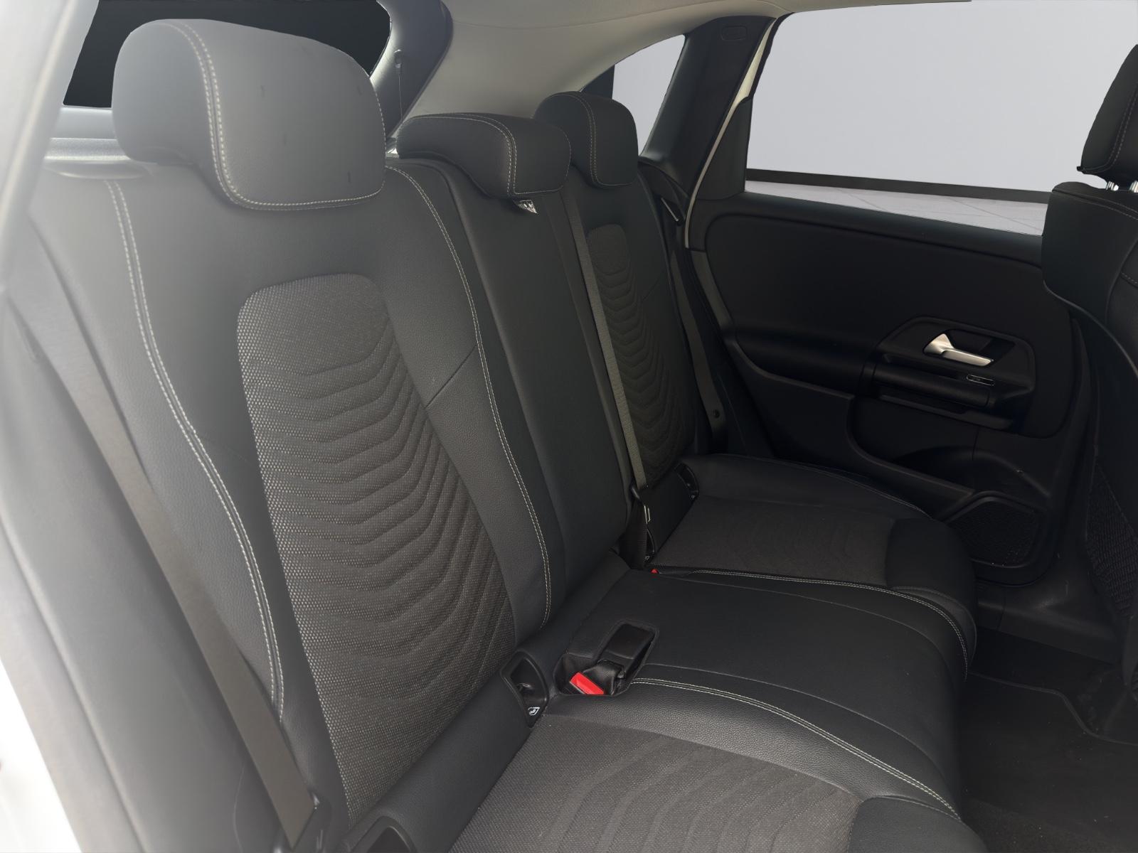 Mercedes-Benz B-Class d DCT, миниатюра 18