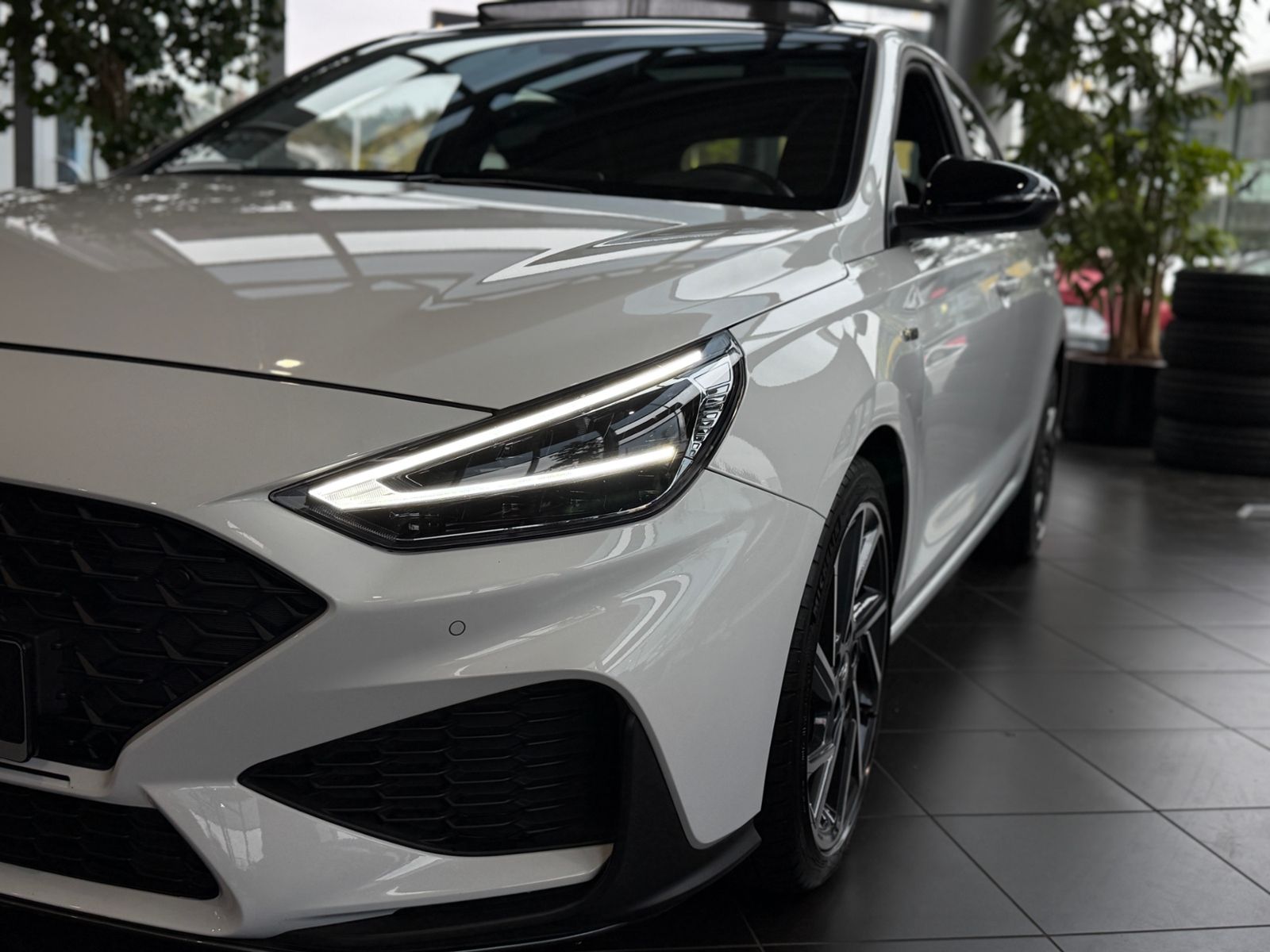 Fahrzeugabbildung Hyundai i30 N Line Mild-Hybrid PANO LED NAVI