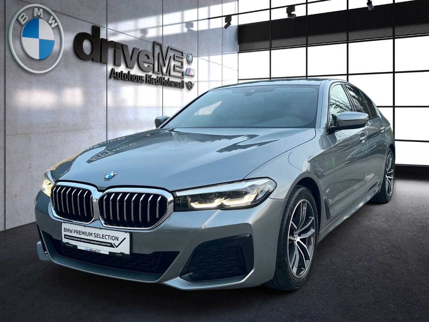 BMW 520d xDrive M-Sport xDrive KAM LED Kam. SHZ AHK