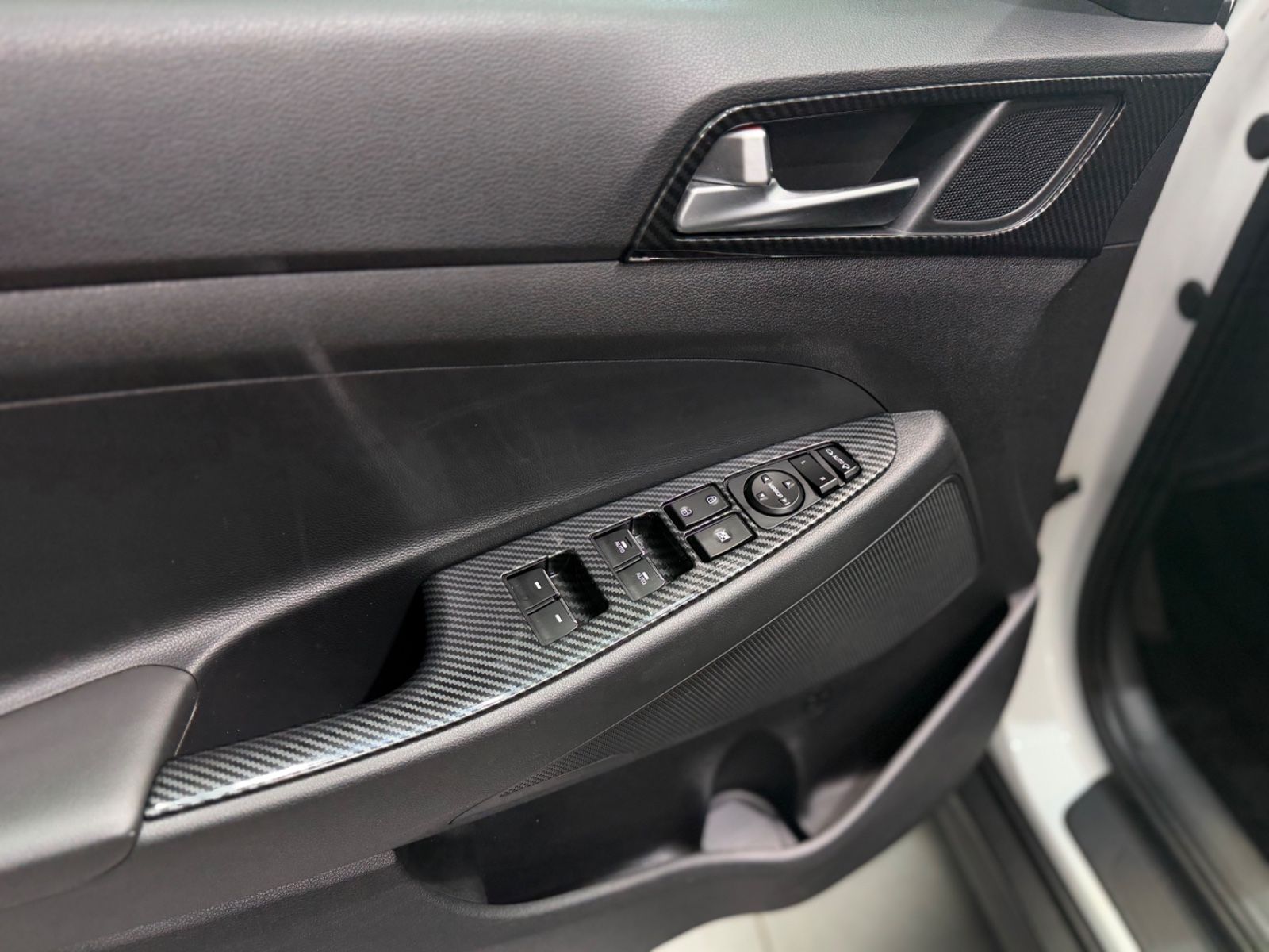 Fahrzeugabbildung Hyundai Tucson Trend 4WD |AUTOMATIK|RF-KAMERA|NAVI
