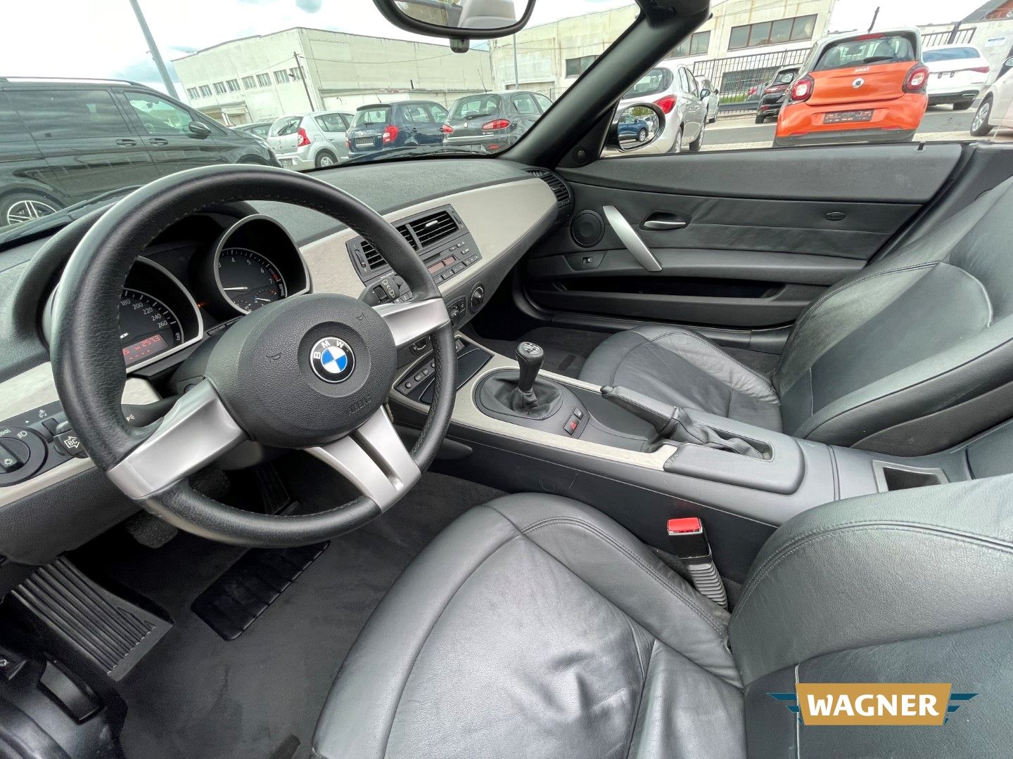 Fahrzeugabbildung BMW Z4 2.0i Roadster Klima SHZ 2-Hand Top Zustand