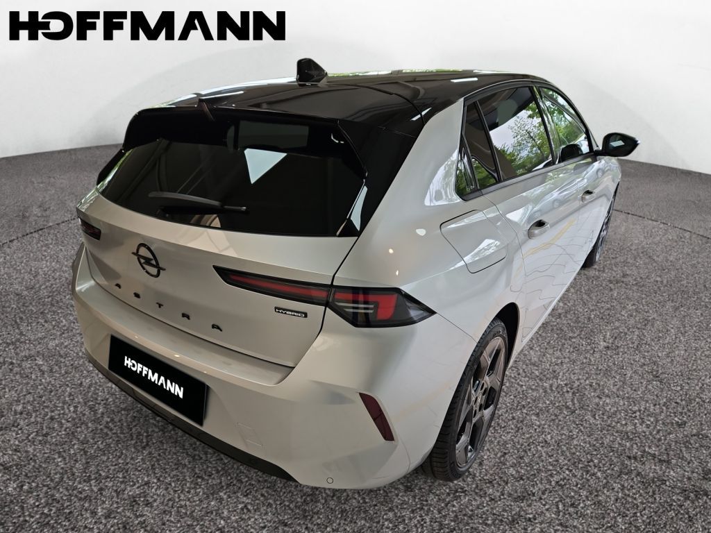 Fahrzeugabbildung Opel Astra Hybrid 107 kW Ultimate (L)