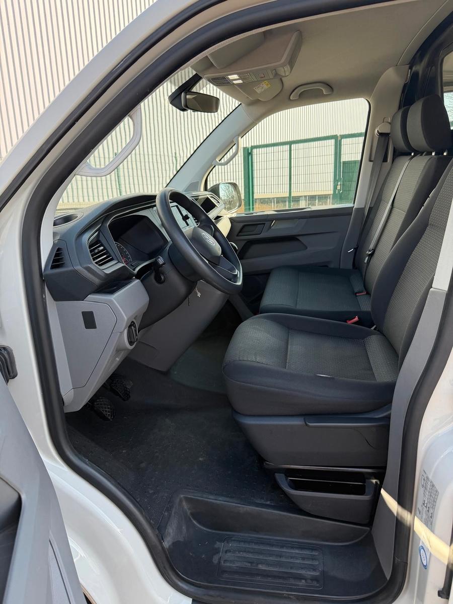 Volkswagen T6 Transporter 2.0 TDI L1H1 "1.Hand"