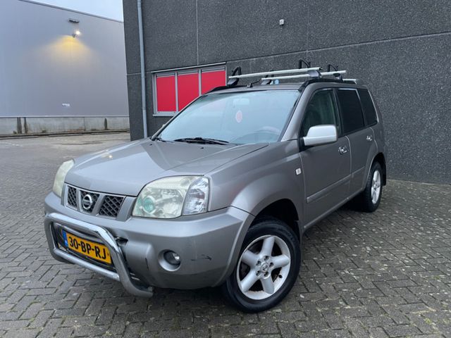 Nissan X-Trail 4x4 elegance 2.2 dCi Elegance