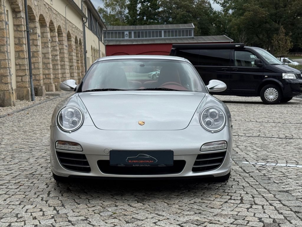 PORSCHE 997 2010