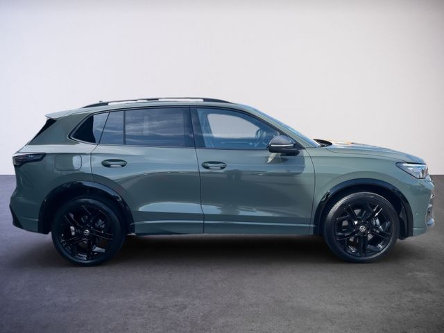 Tiguan 2.0 TDI 4M DSG R-LINE BLACKSTYLE AHK+KAM+