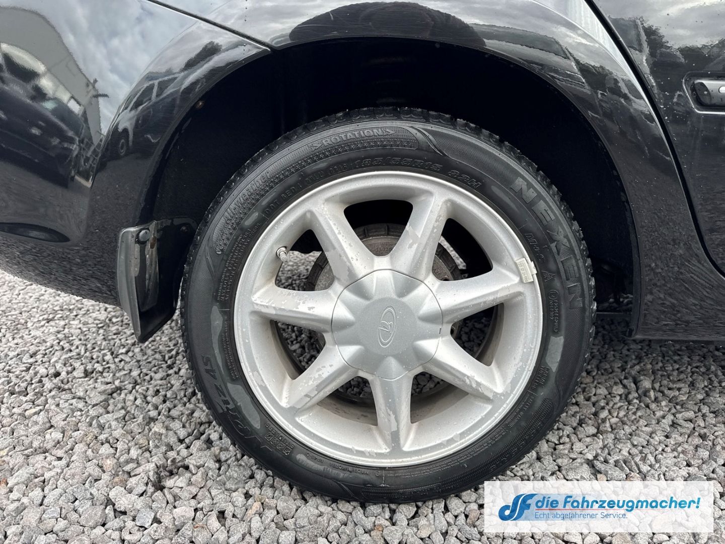 Fahrzeugabbildung Lada Kalina 2 Kombi Alu ESP ABS Privacyverglasung *EX