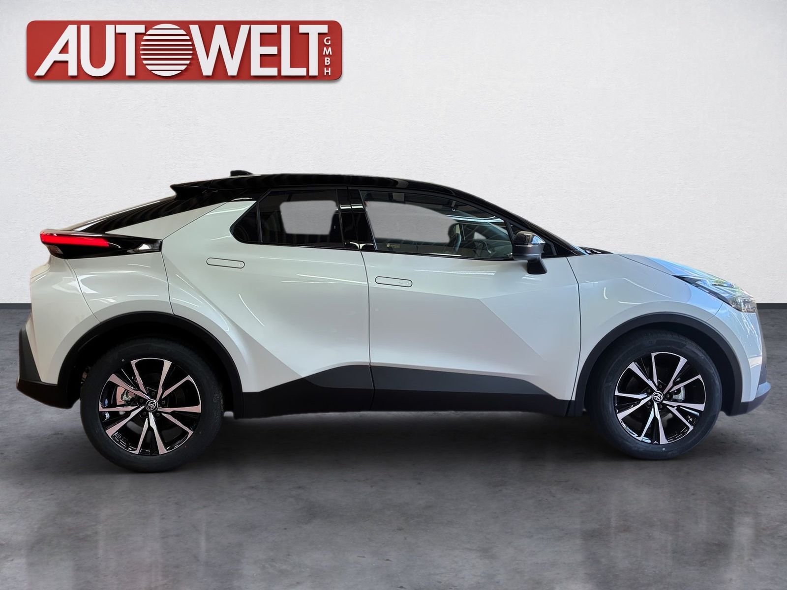 Fahrzeugabbildung Toyota C-HR 1.8 Teamplayer +Technik-P LED,el.Heck. EPH