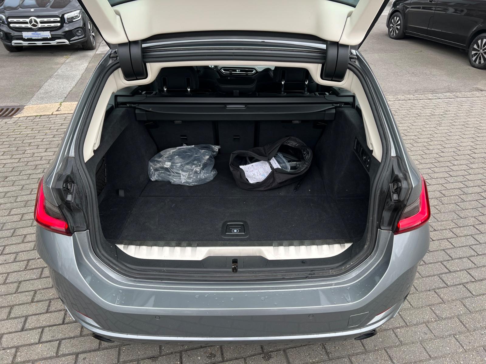 BMW 330e Touring ACC+AHK+Spur+Sportsitze Sensatec