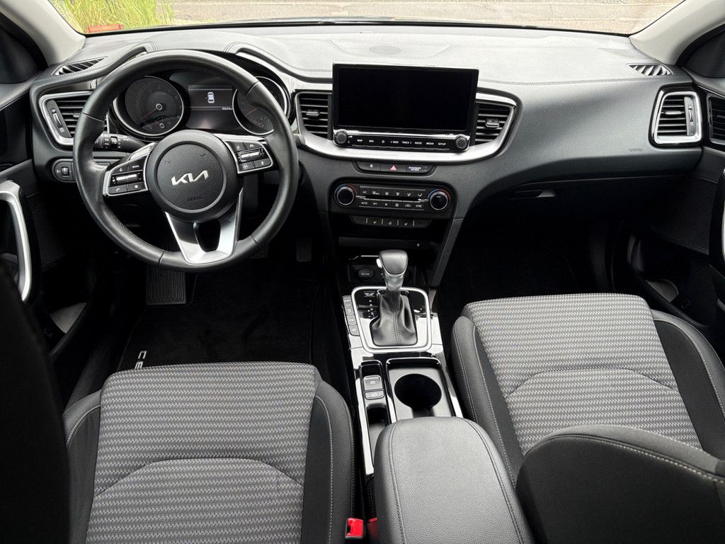 Fahrzeugabbildung Kia Ceed 1.5 T-GDI Spirit