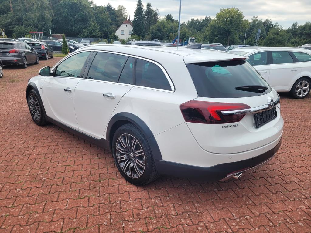 Opel Insignia CT
