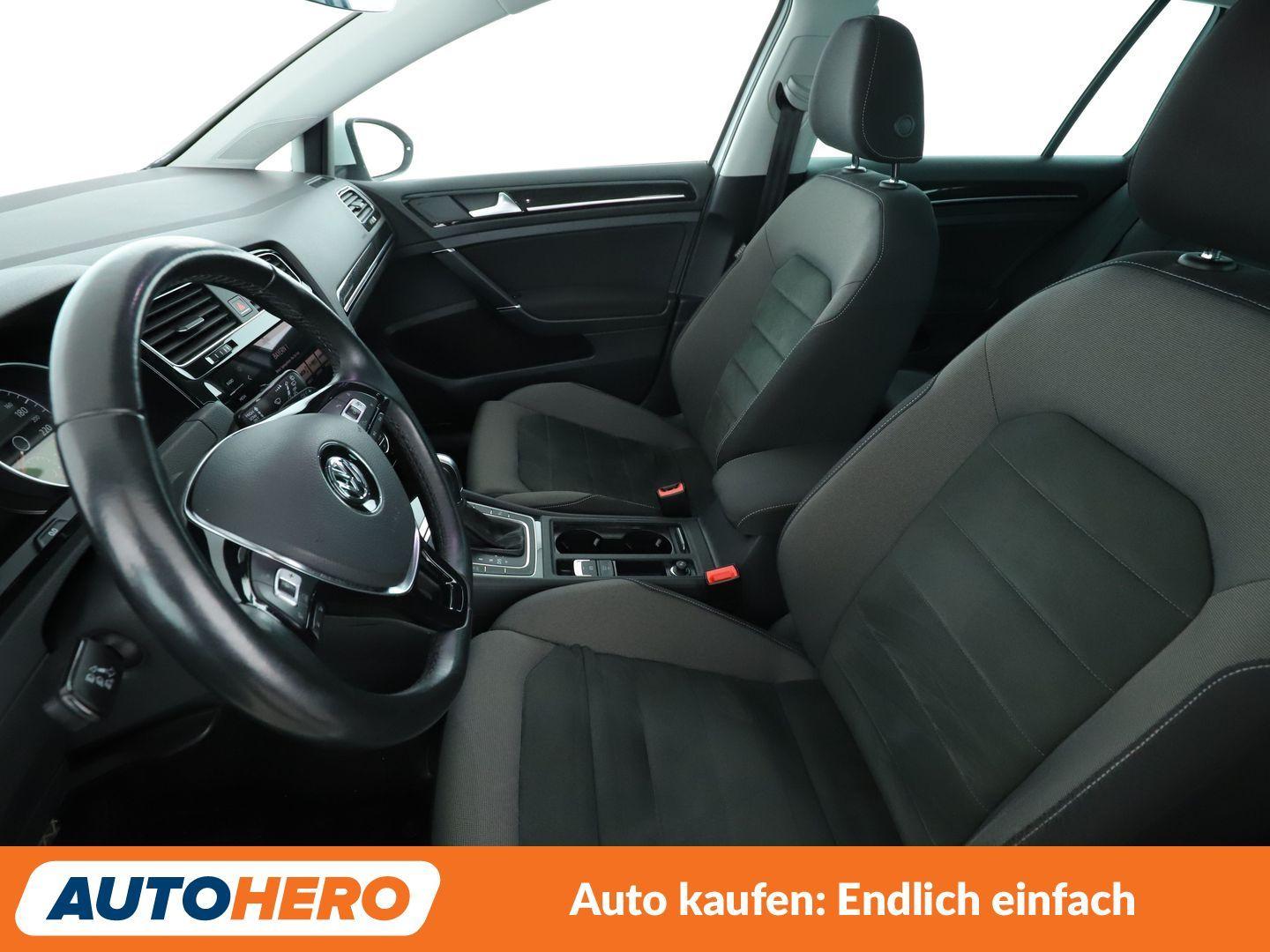 Volkswagen Golf VII 1.4 TSI Highline BlueMotion Tech Aut.*