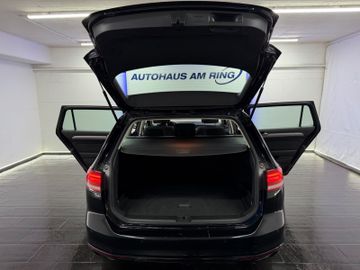 Volkswagen Passat Variant - 12