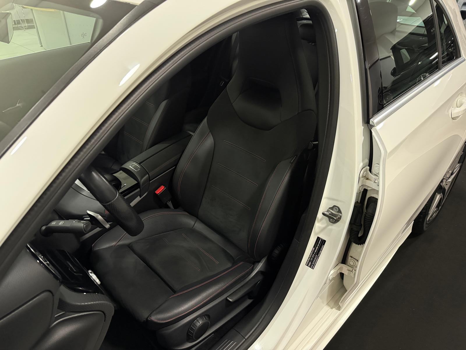 Mercedes-Benz A 180 7G AMG-LINE*WIDESCREEN*KAMERA*LED*SPUR*