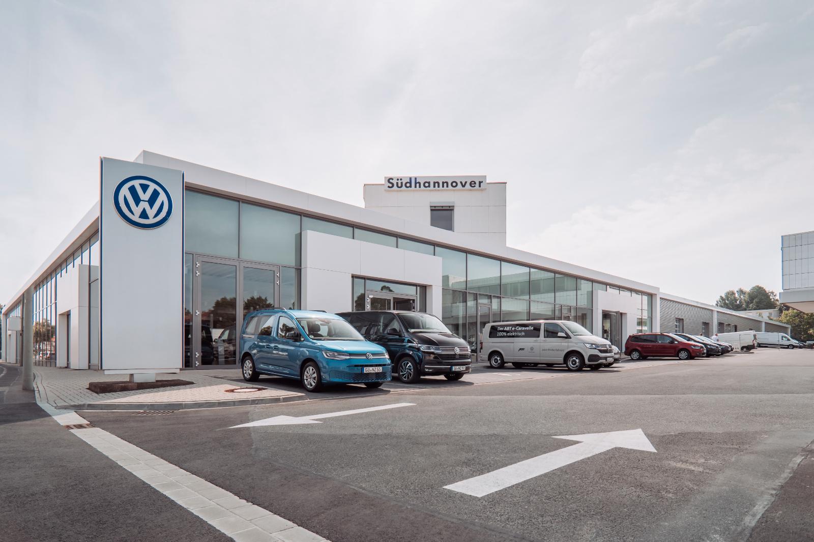 showroom-image-main