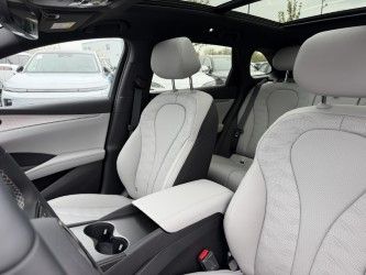 BYD SEAL 6