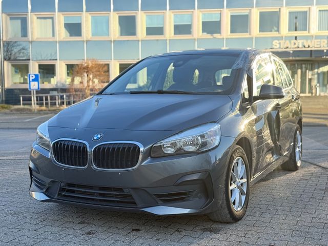 BMW 218 Gran Tourer:7 Sitze,Kamera,Klima,Navi,PDC