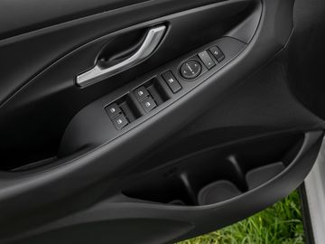 Hyundai i30 1.6 N Line Fernlicht-Assistent Kamera Navi