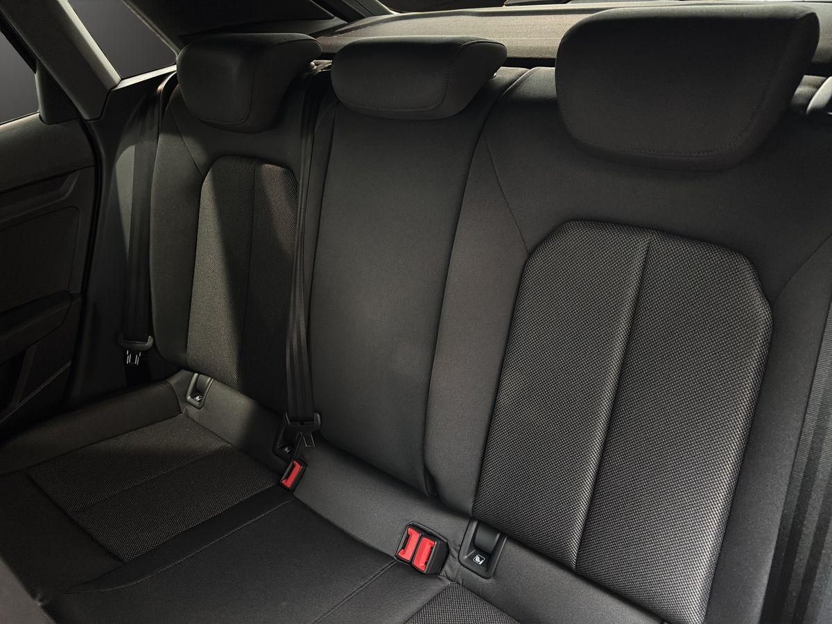 A3 35 TFSI S line S-Tronic LED KLIMAAUTO RFK