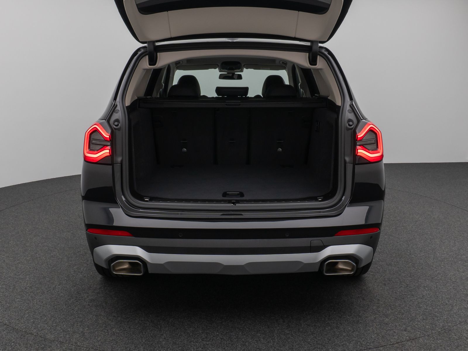 Fahrzeugabbildung BMW X3 xD20d Kamera DAB Leder Parkassis Sport 19Zoll