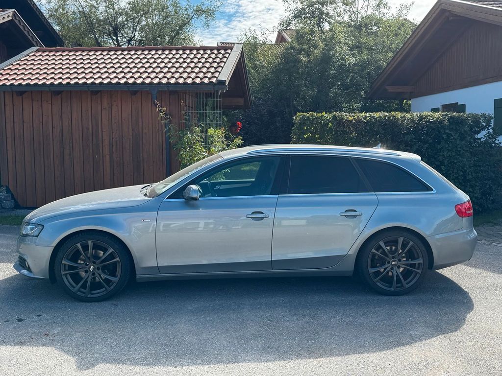 Image of Audi A4