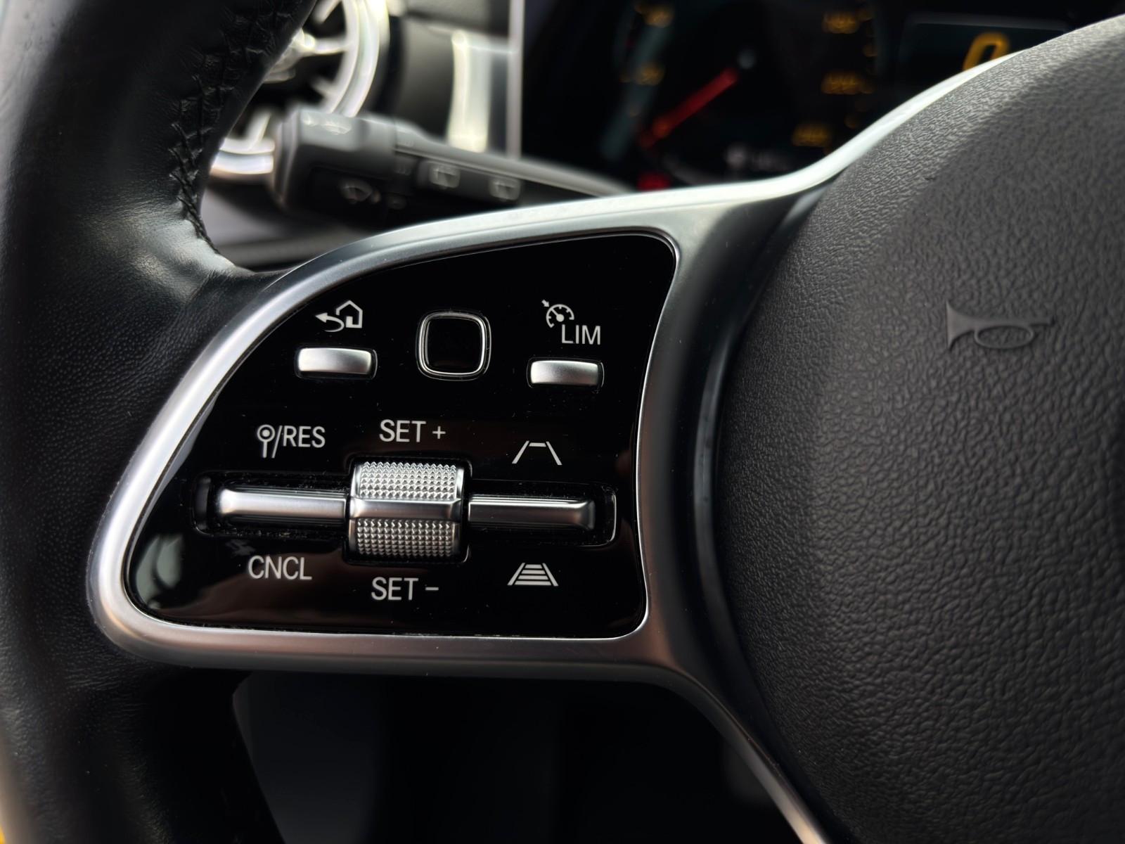 Mercedes-Benz A 250 e Edition 19 *HUD *PANO *Sitzklima *AMG