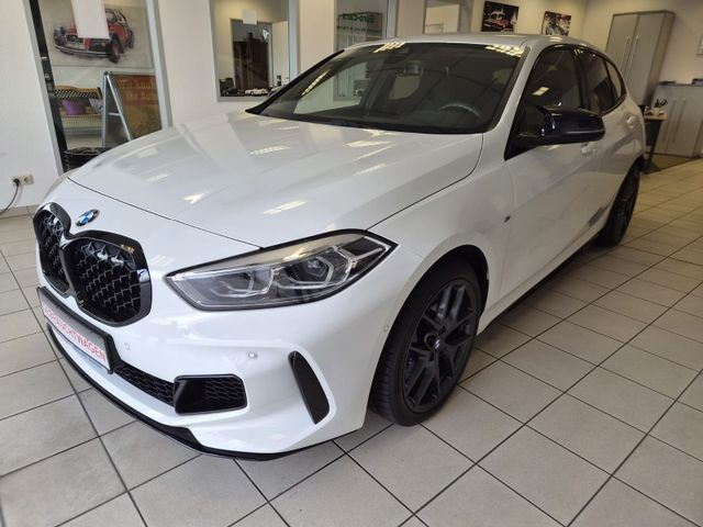 BMW M135i xDrive / KAMERA / NAVI / HK Sound