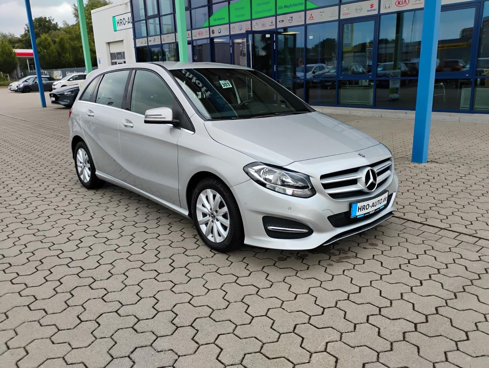 Mercedes-Benz B 180 Style +SHZ+PDC+NAV+GRA+