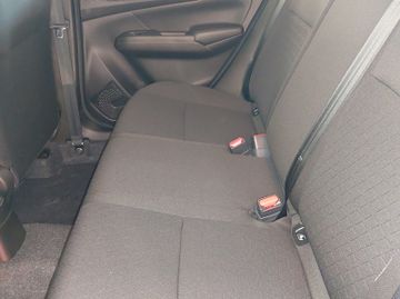 Fotografie 13 des Suzuki Swift 1.2 HYBRID MT Club