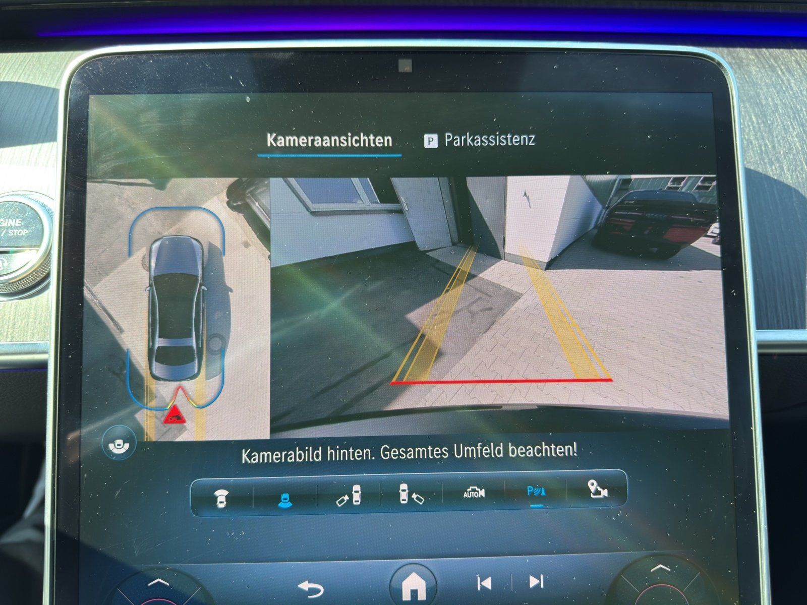 Fahrzeugabbildung Mercedes-Benz S350d AMG-LINE/PANO-DACH/BURM.-3D/DISTR./AHK/