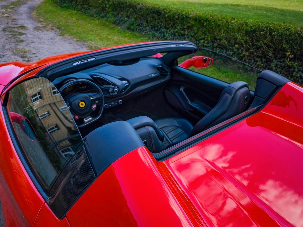 Ferrari 488 Spider