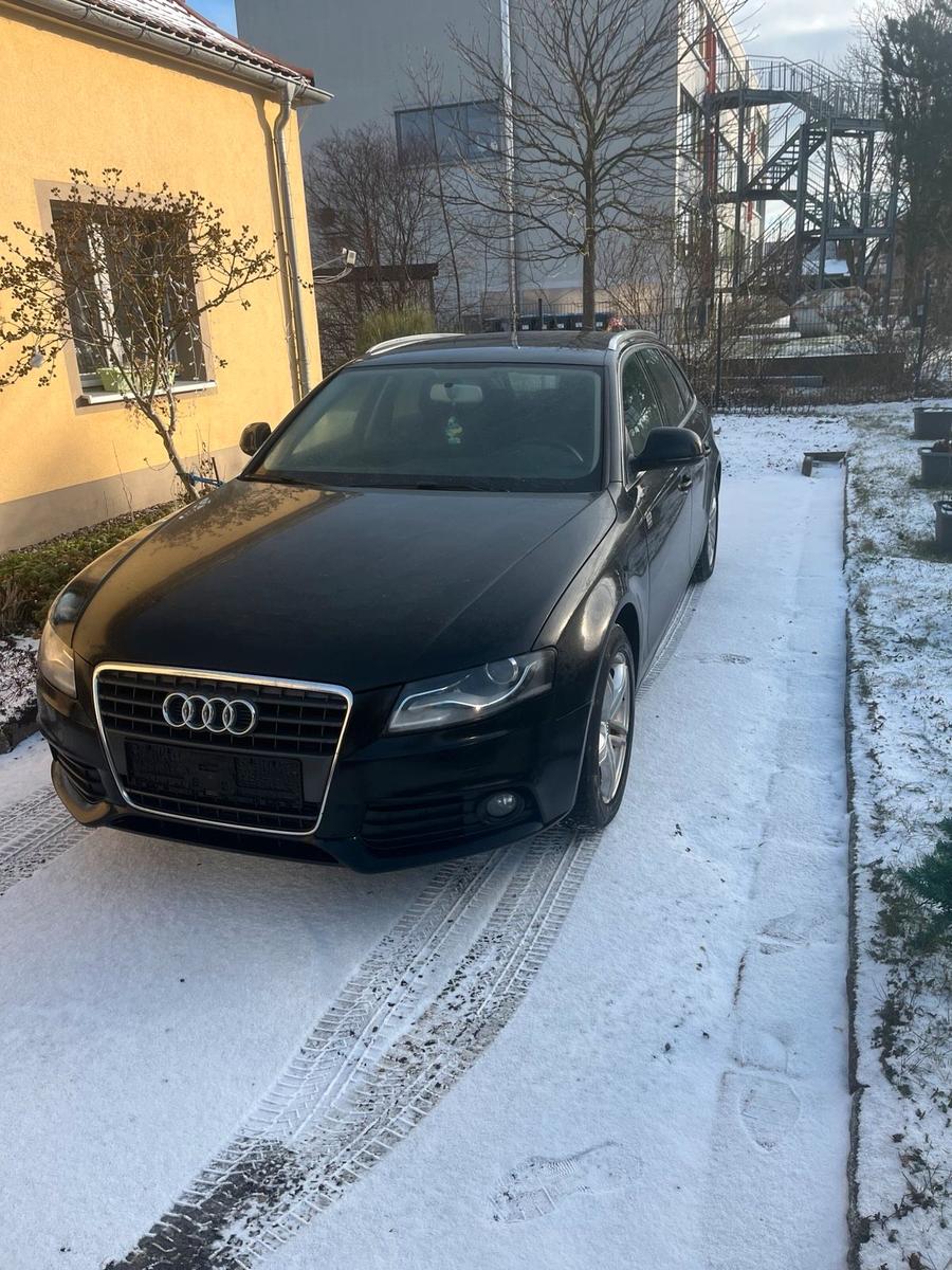 Audi A4 2008 — engine 160 HP (118kW)