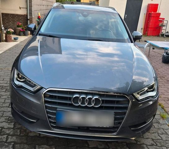 AUDI Audi A3 Sport Back G -tron