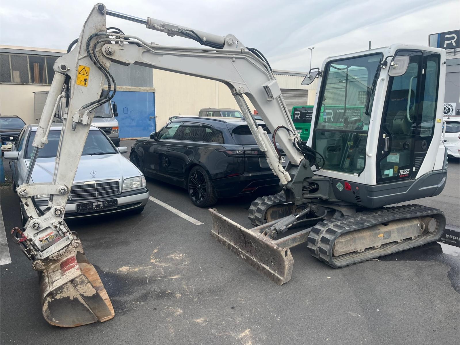 Takeuchi TB 235 3xLöffel