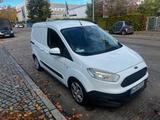 Ford Transit Courier - gebrauchte Ford Transit Courier aus dem Jahr 2015
