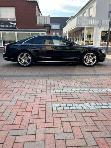 AUDI A8 3.0 TDI tiptronic quattro - VOLL TÜV NEU