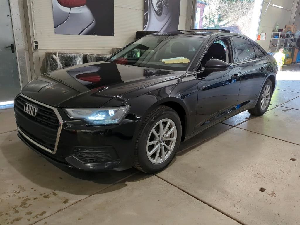 Audi A6 - 1