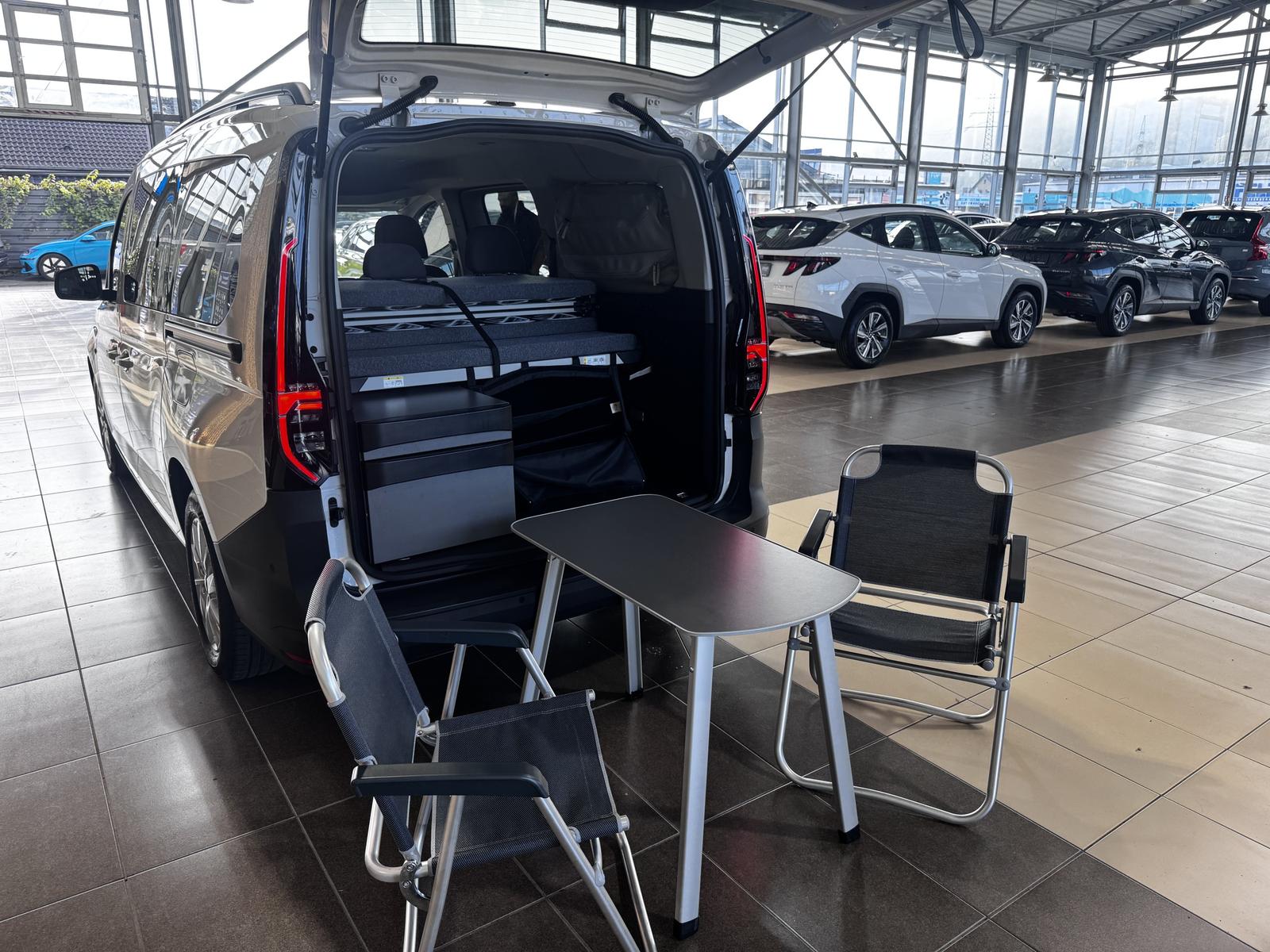 Volkswagen Caddy Maxi California Camper R.Cam Standheizung 