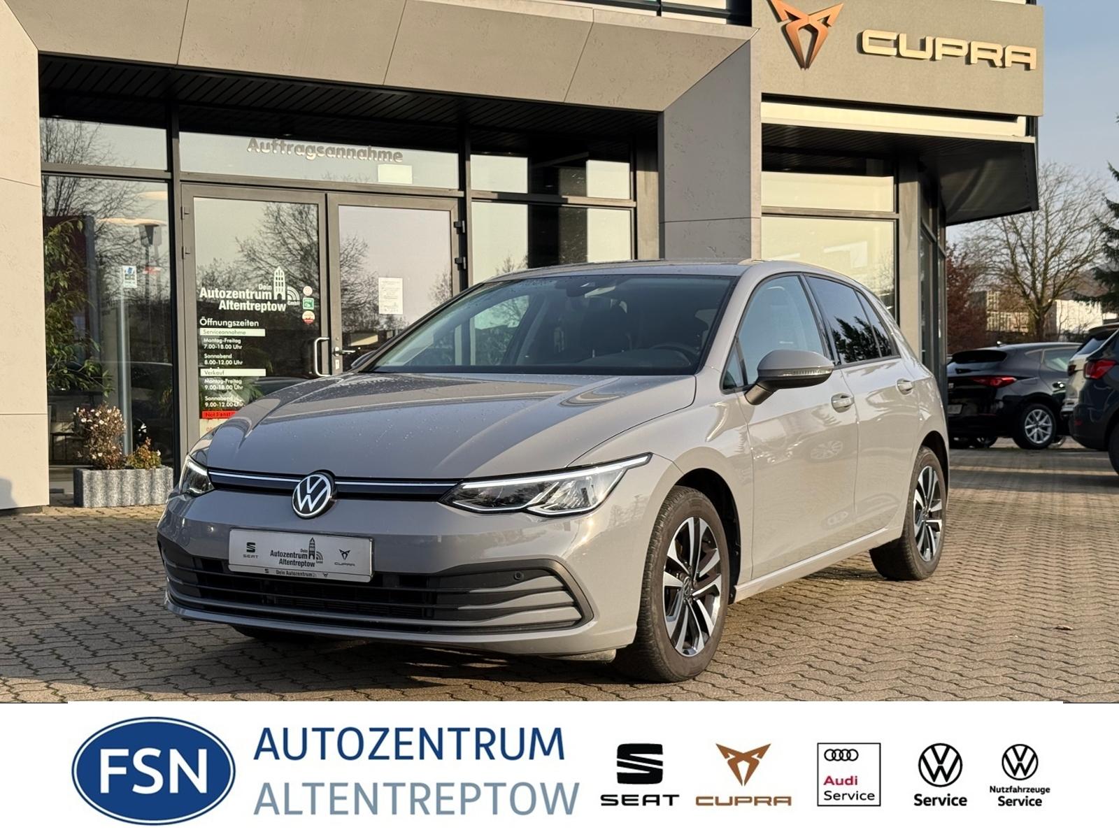 Volkswagen Golf VIII 1.0 TSI UNITED NAVI ACC LED