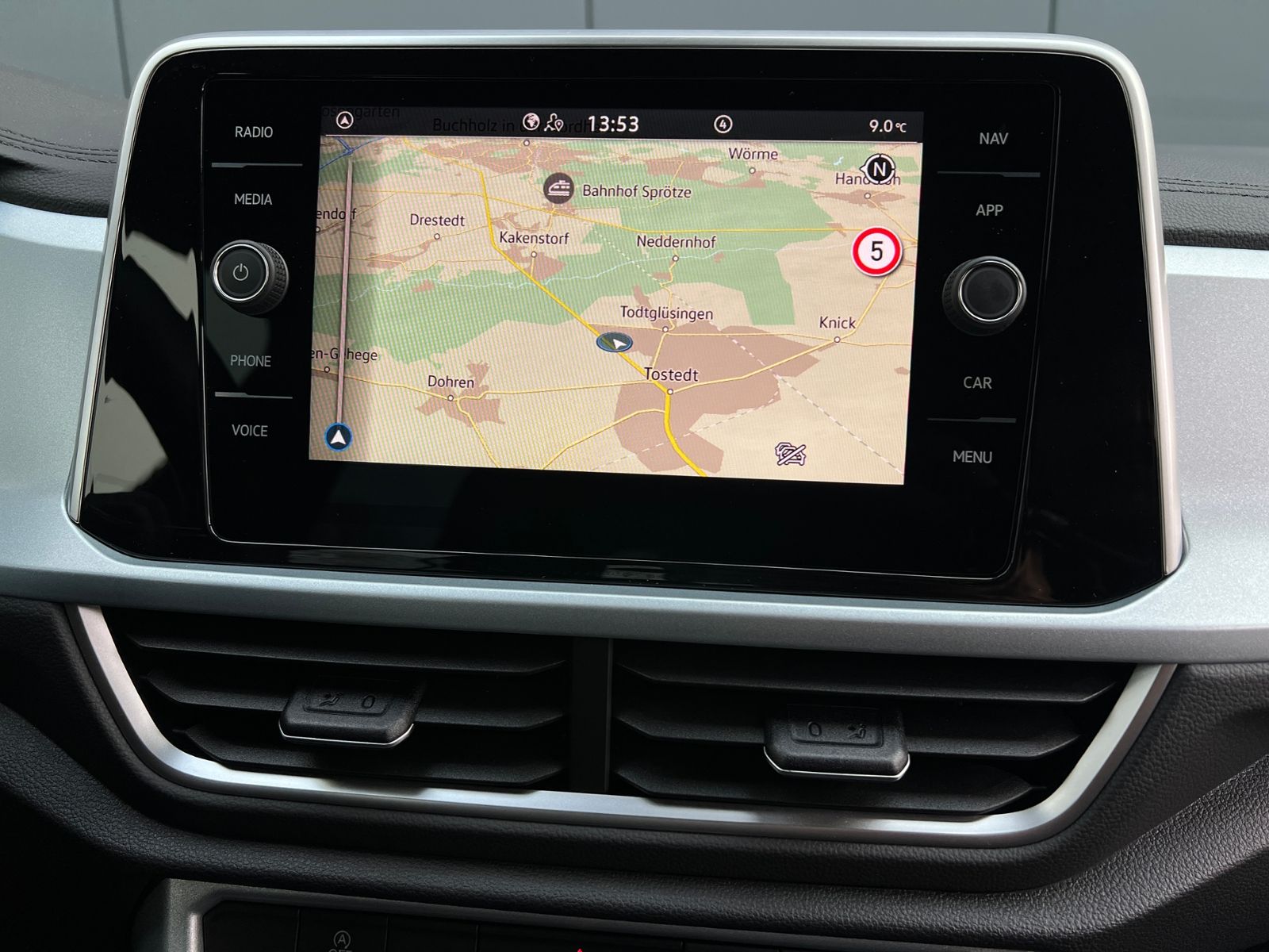 Fahrzeugabbildung Volkswagen T-Roc GOAL 1.0 TSI *Plus-Paket, LED, ACC, Navi,