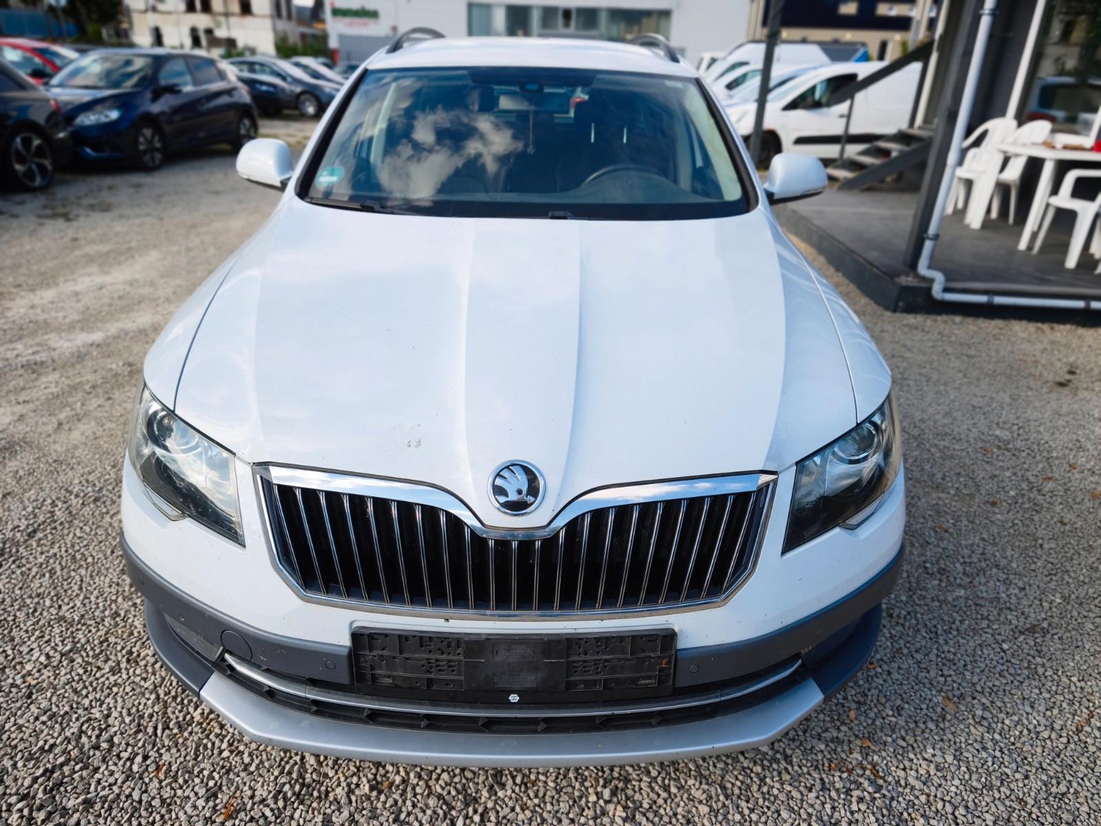 Skoda Superb Combi