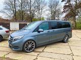 Mercedes-Benz V 250 AVANTGARDE Sthz  360* 2xKlima LED FLA - gebrauchte Mercedes-Benz V 250 aus dem Jahr 2014
